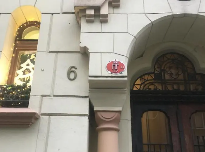 公寓 利沃夫舍甫琴科大道公寓酒店 *