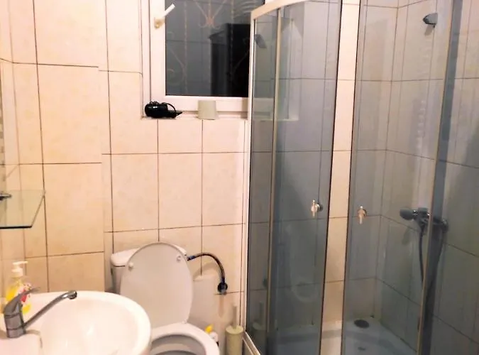 利沃夫舍甫琴科大道公寓酒店